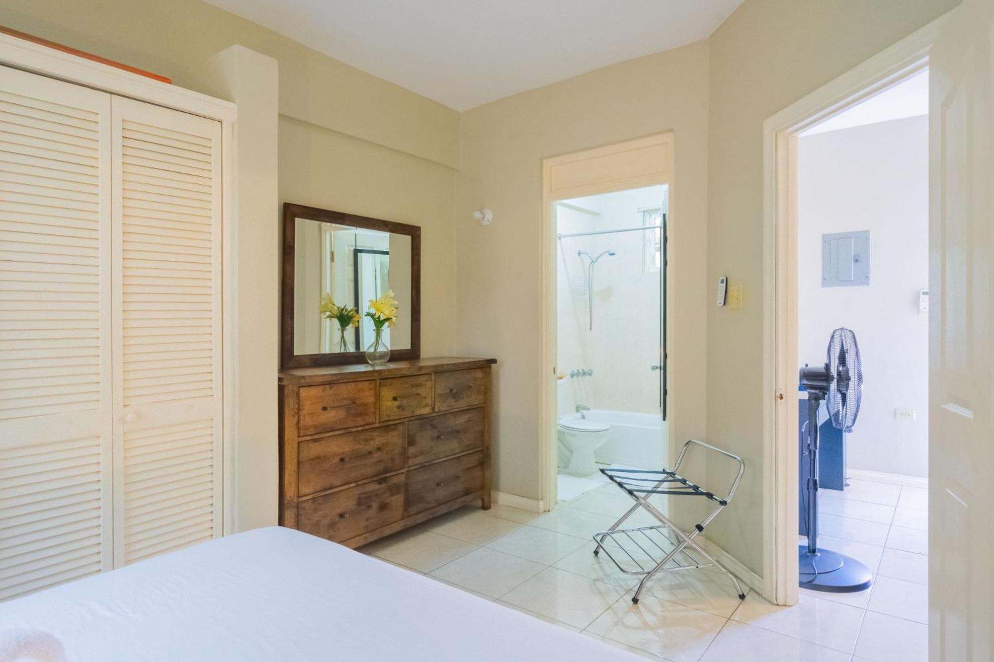 Musgrave Annex- Comfy 1 Bedroom Apartment On The Ground Floor Kingston Buitenkant foto